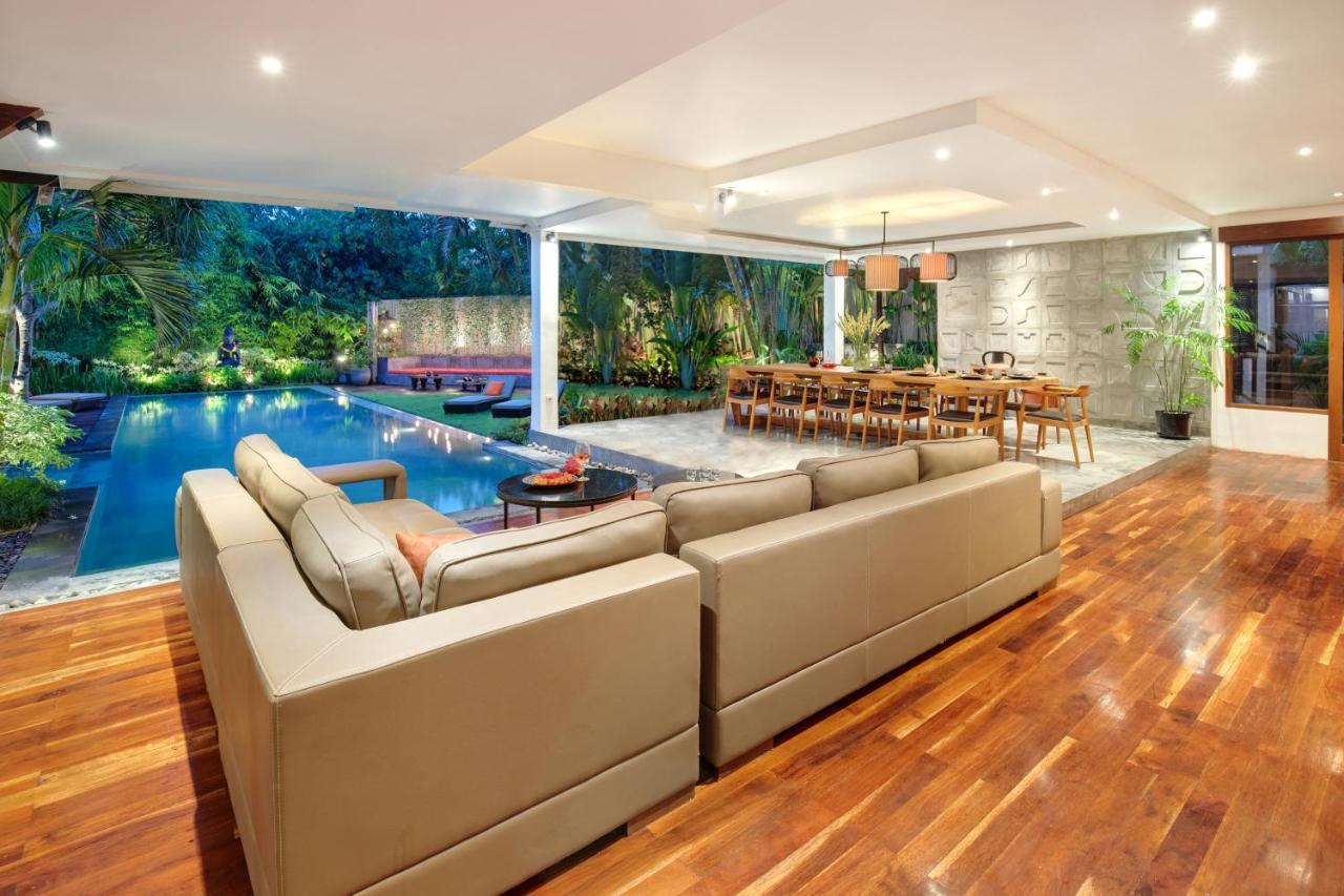 You Think You Know Canggu - Think Again! Stunning Large Luxxe 7Bed Villa Eksteriør billede