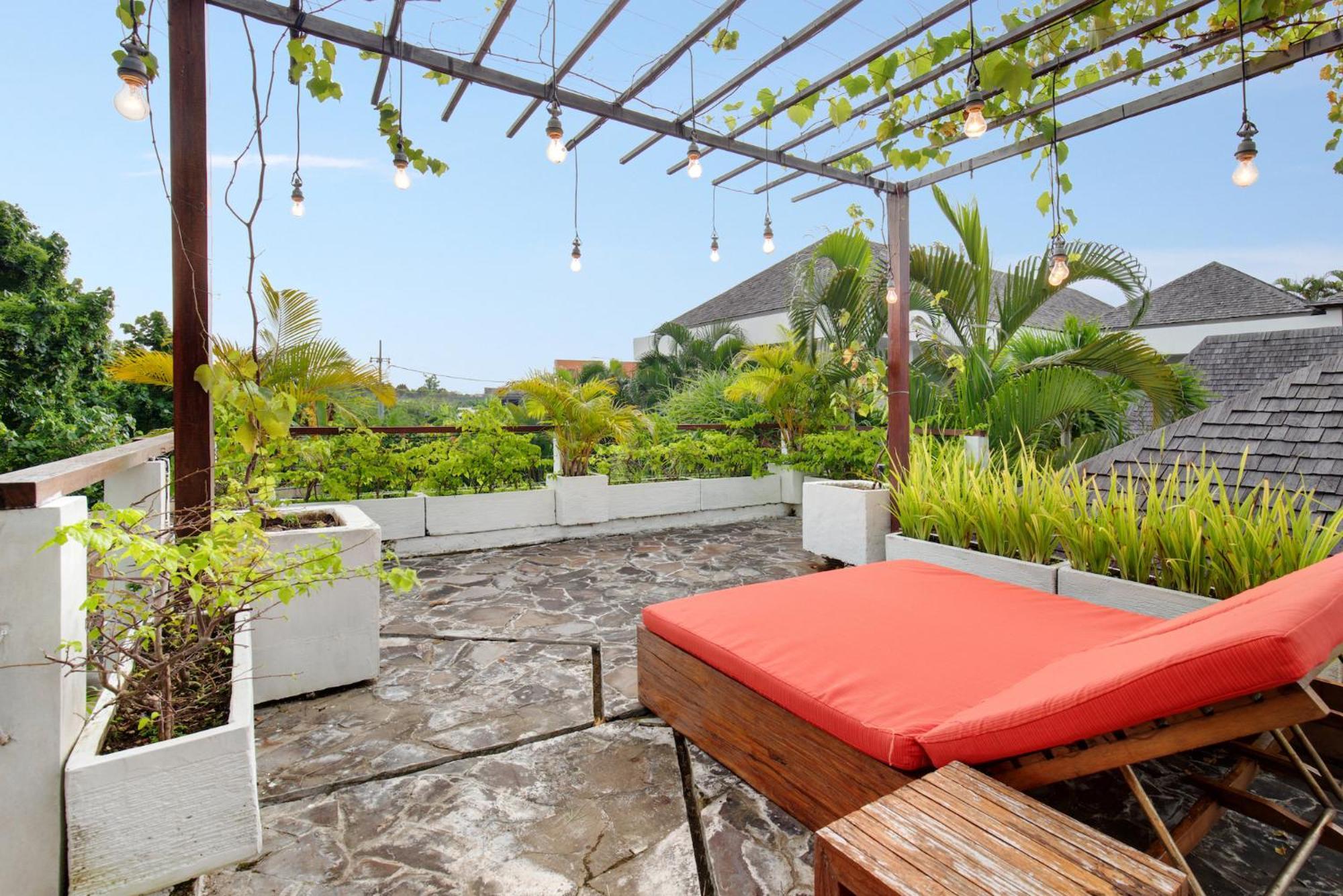 You Think You Know Canggu - Think Again! Stunning Large Luxxe 7Bed Villa Eksteriør billede