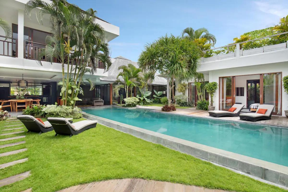 You Think You Know Canggu - Think Again! Stunning Large Luxxe 7Bed Villa Eksteriør billede